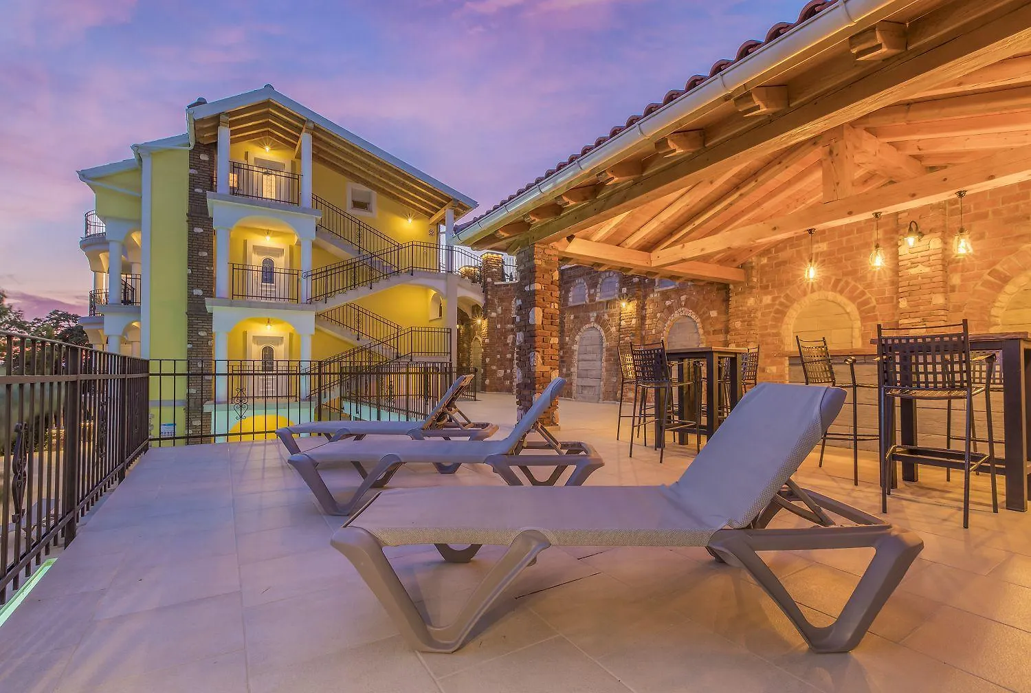 Apartment Luxuswohnung Mit Pool, Sauna, Gym Direkt Am Meer Novi Vinodolski