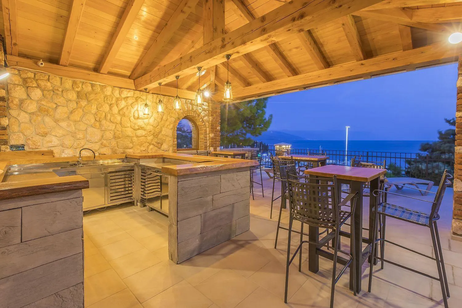 Luxuswohnung Mit Pool, Sauna, Gym Direkt Am Meer Novi Vinodolski 0*,  Croatia