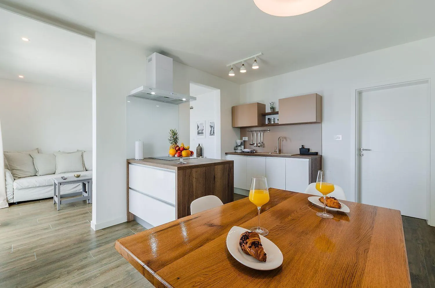 Luxuswohnung Mit Pool, Sauna, Gym Direkt Am Meer Novi Vinodolski 0*,